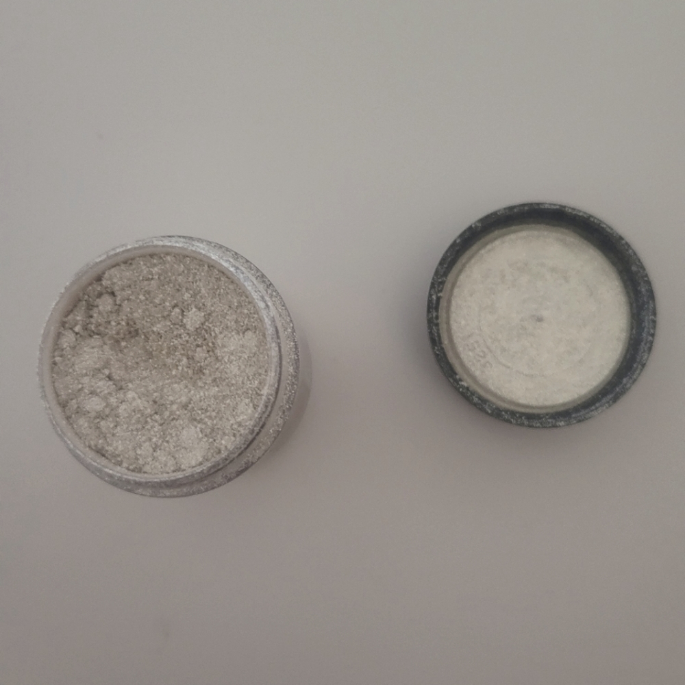 MAC frost eye pigment eyeshadow glitter. Discontinued. Rare!